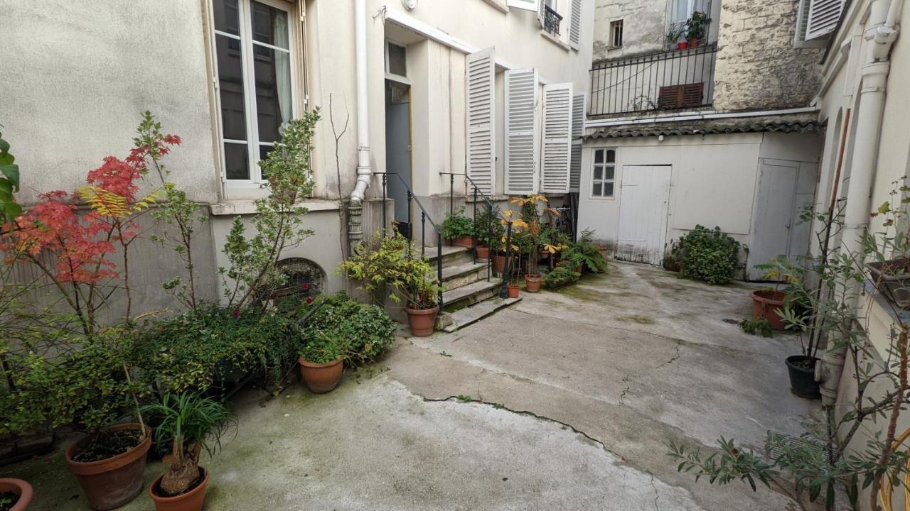 Charming Parisian Apartment With Air Conditioning - Climatisation & 2 Bedrooms - Batignolles Paris Exterior photo